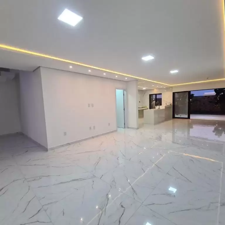 Imóvel em Cidade Alpha