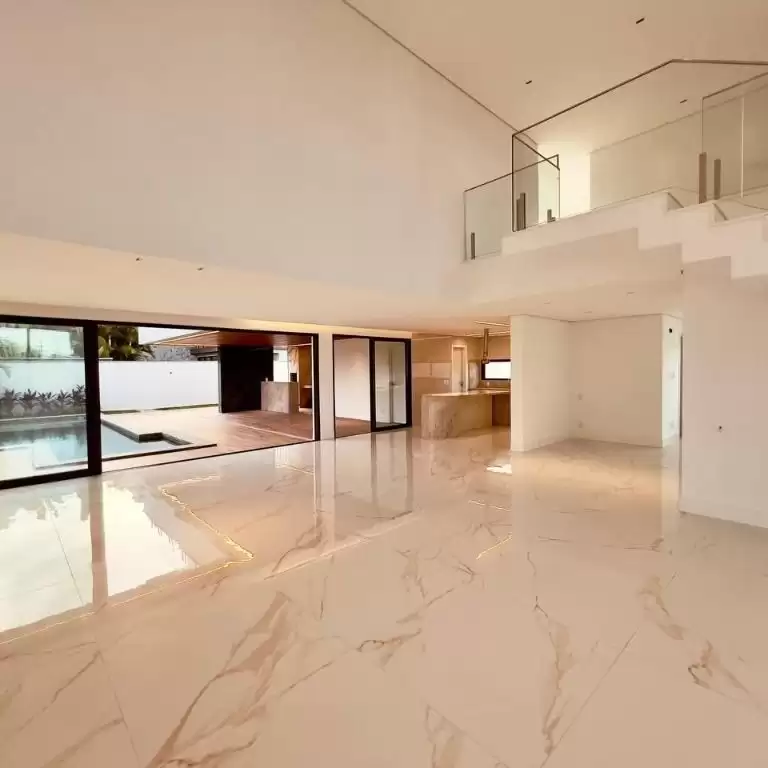 Imóvel em Cidade Alpha