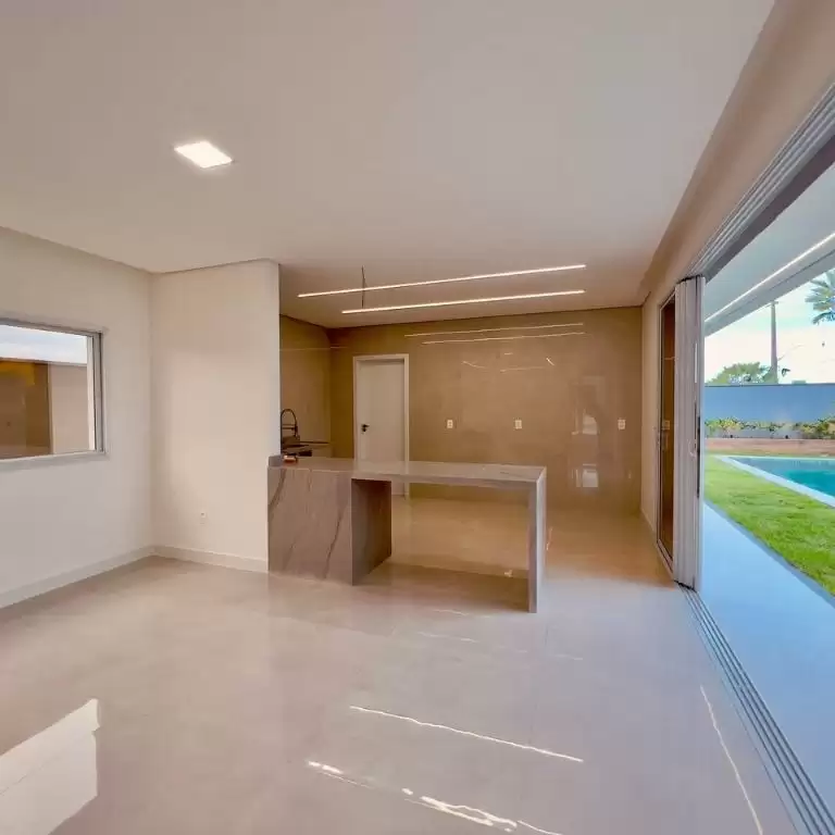 Imóvel em Cidade Alpha