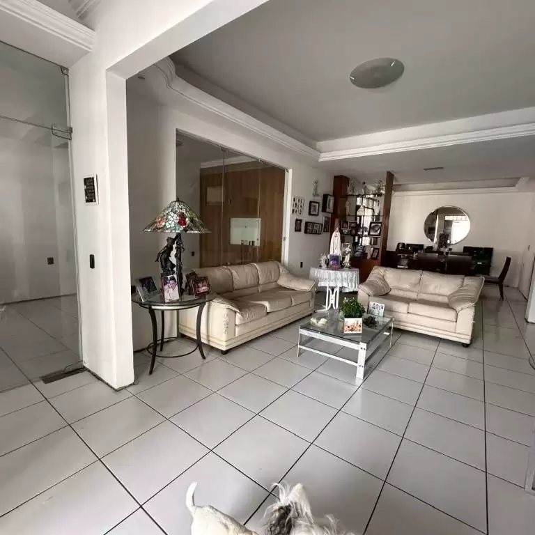 Imóvel em Parque Manibura