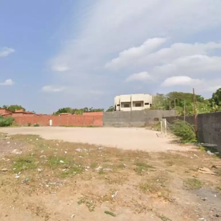 Imóvel em Lagoa Sapiranga (Coité)