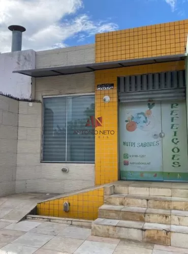 Imóvel em Cidade dos Funcionários