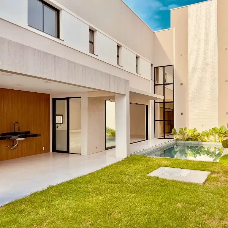 Imóvel em Cidade Alpha