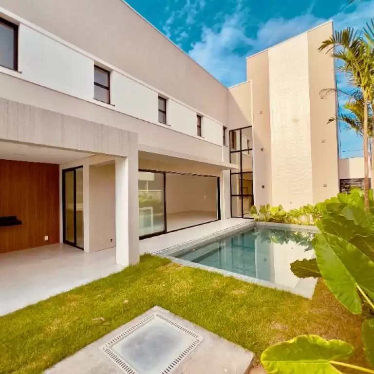 Imóvel em Cidade Alpha