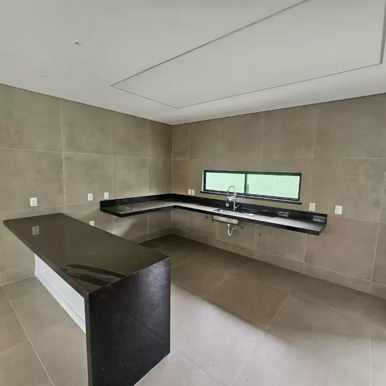 Imóvel em Cidade Alpha