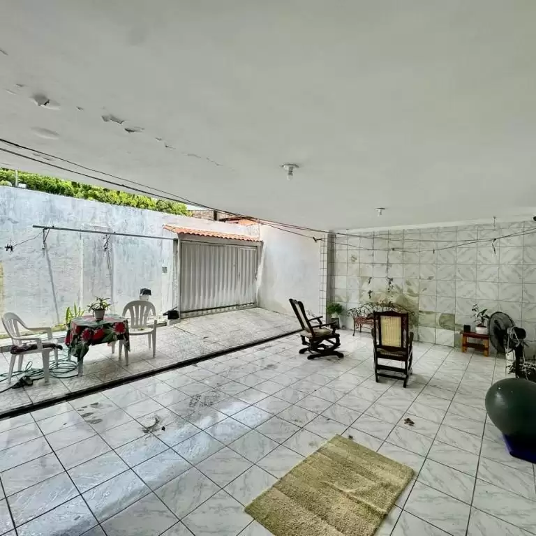 Imóvel em Parque Dois Imãos