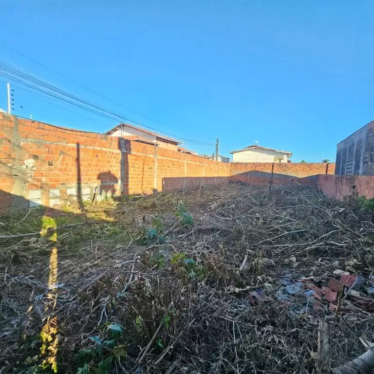 Imóvel em Lagoa Sapiranga (Coité)