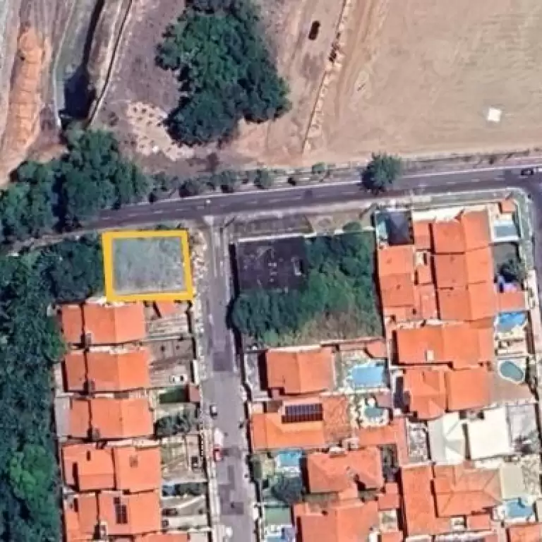 Imóvel em Parque Manibura