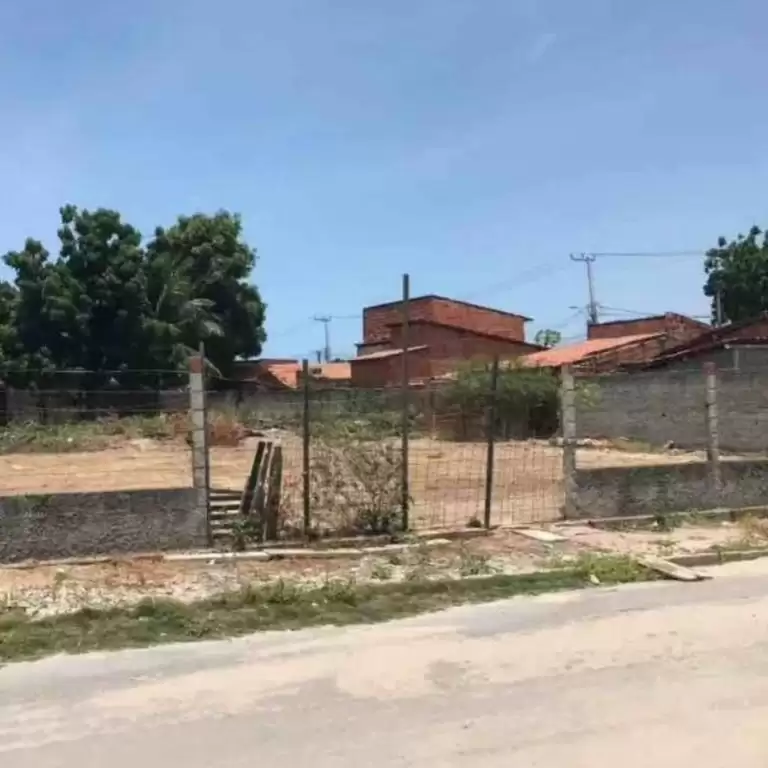 Imóvel em Lagoa Sapiranga (Coité)