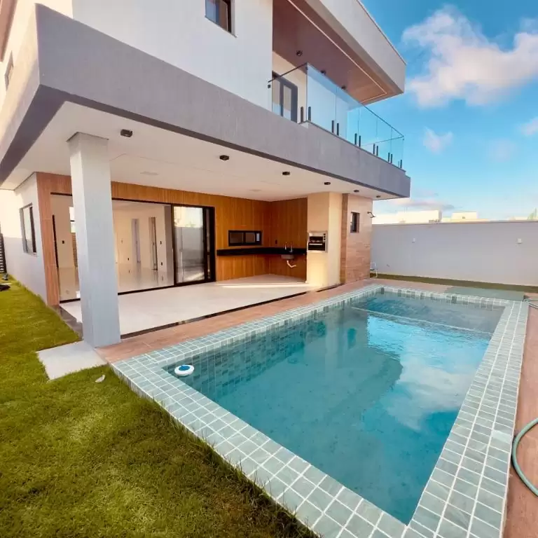 Imóvel em Cidade Alpha