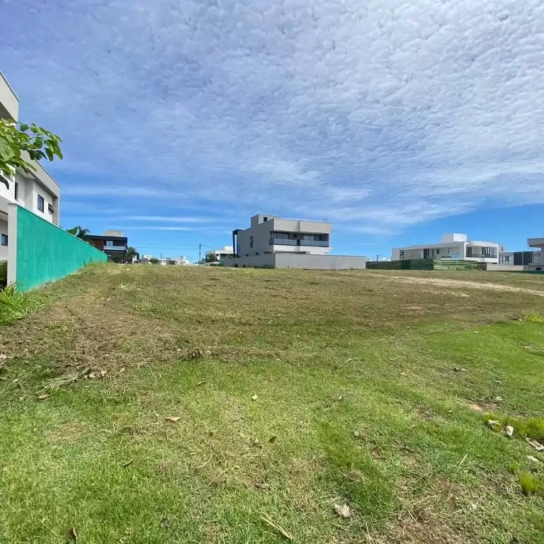 Imóvel em Cidade Alpha