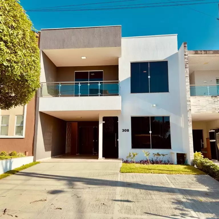 Imóvel em Cajazeiras