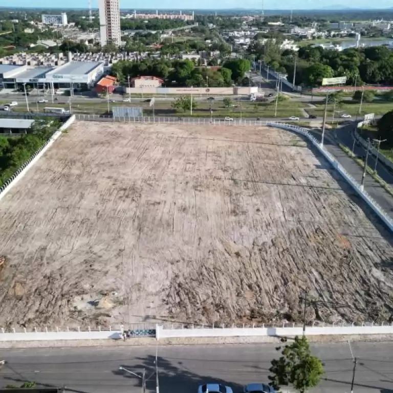 Imóvel em Pires Façanha