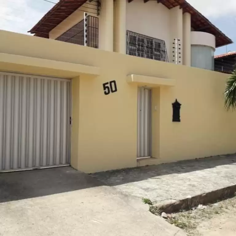 Imóvel em Edson Queiroz