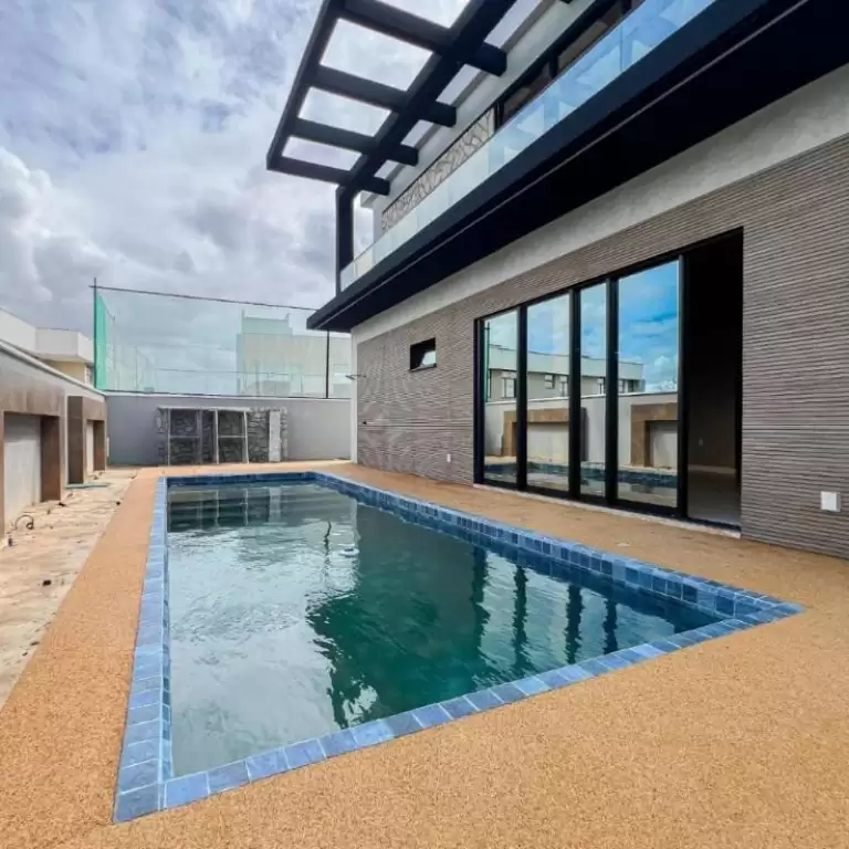 Imóvel em Cidade Alpha