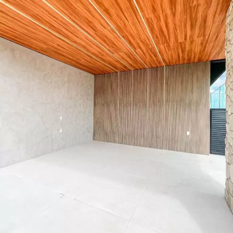 Imóvel em Cidade Alpha