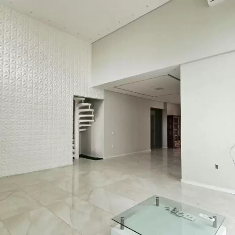 Imóvel em Cidade Alpha