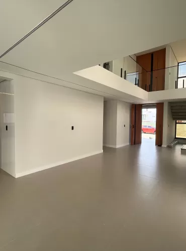 Imóvel em Cidade Alpha