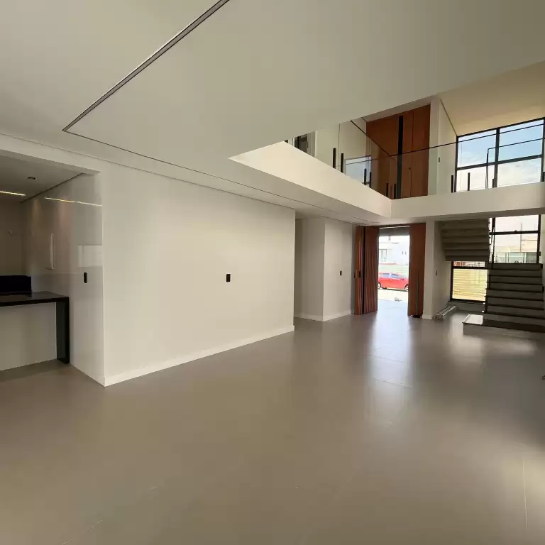 Imóvel em Cidade Alpha