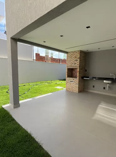 Imóvel em Cidade Alpha