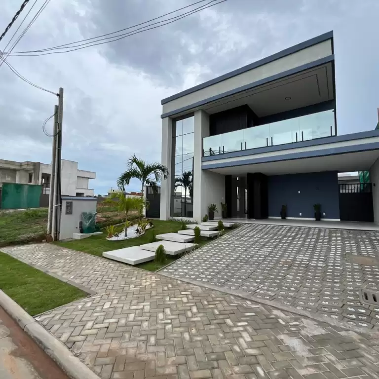 Imóvel em Cidade Alpha