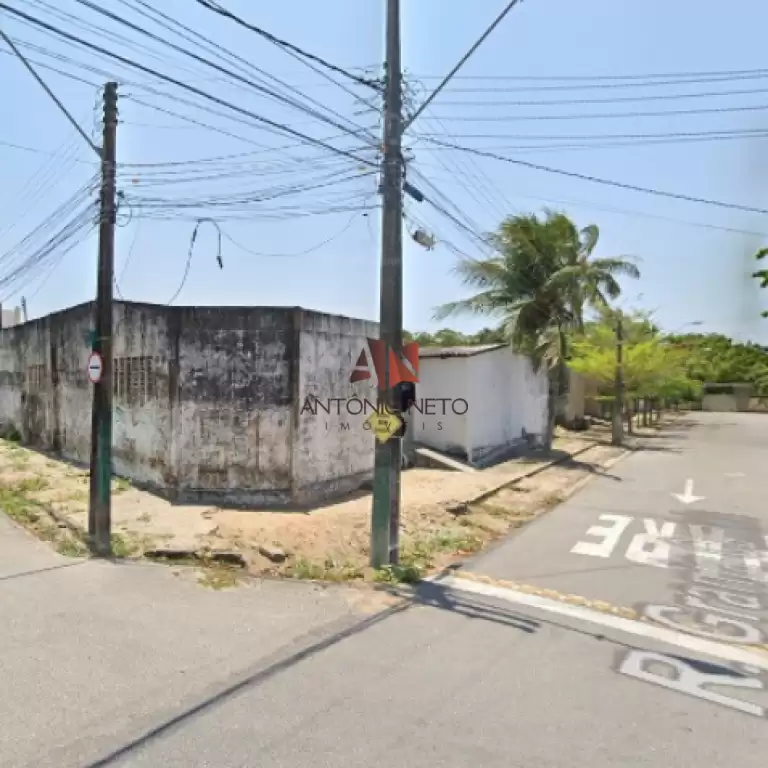 Imóvel em Messejana